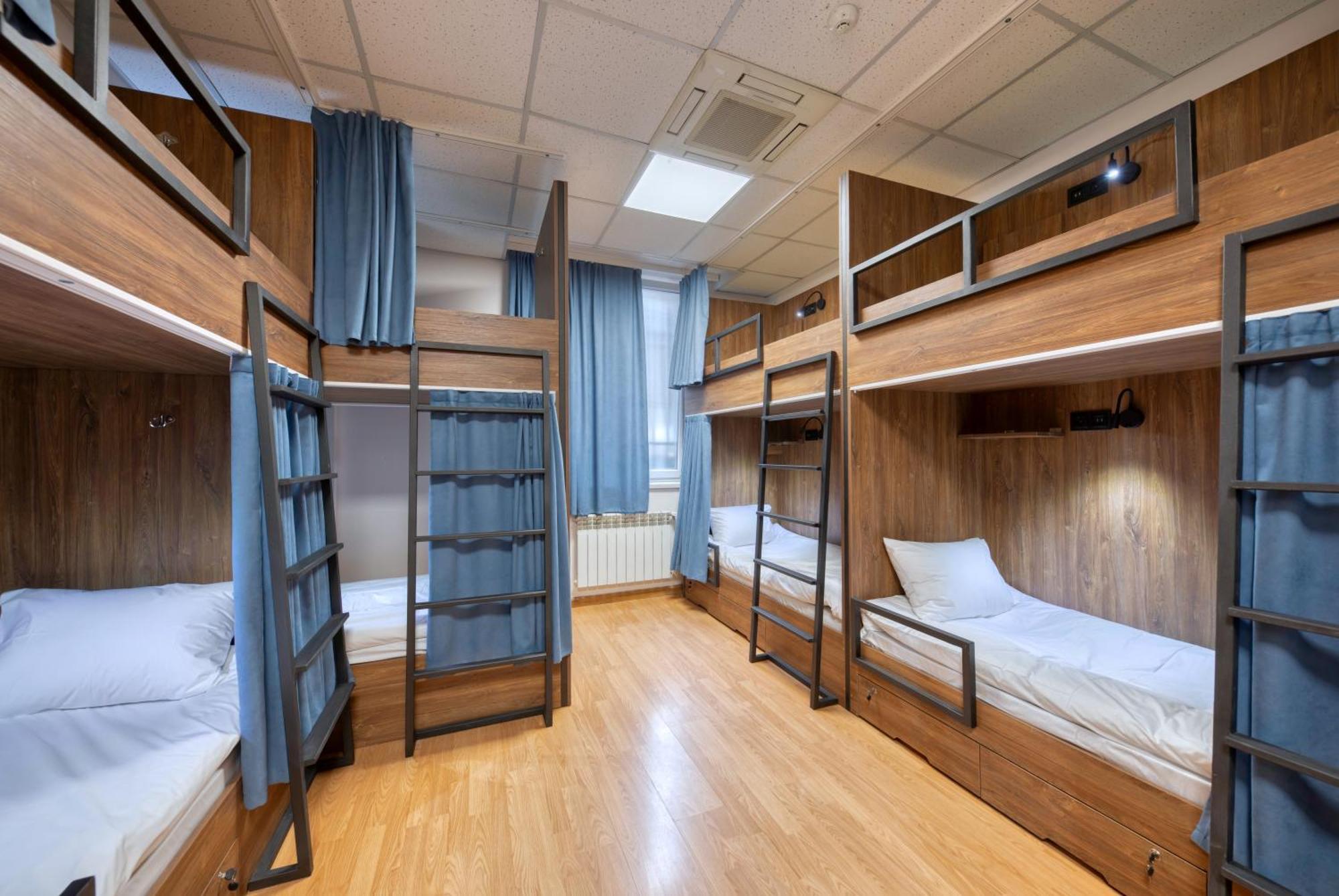 יירבאן Tropica Inn Hostel מראה חיצוני תמונה